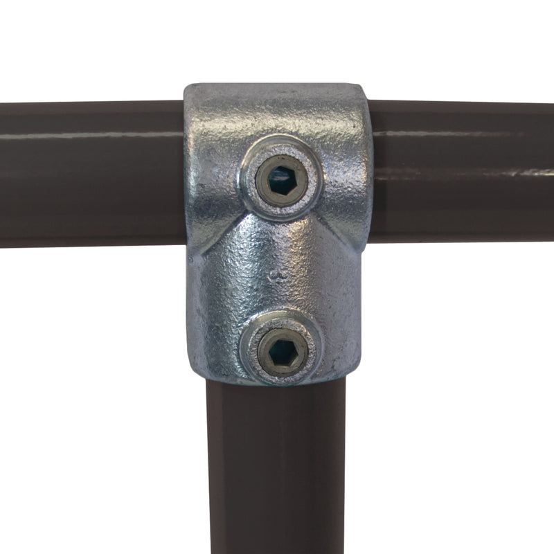 C03.101 Short Tee - Handrail Fitting